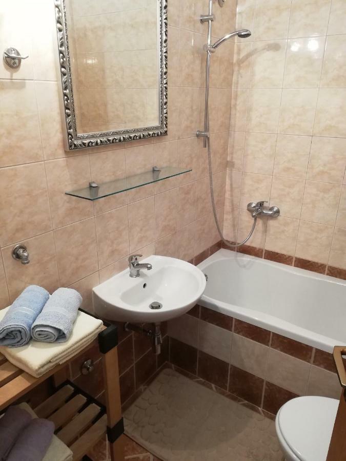 Apartamento Martina 2 Bašanija Exterior foto